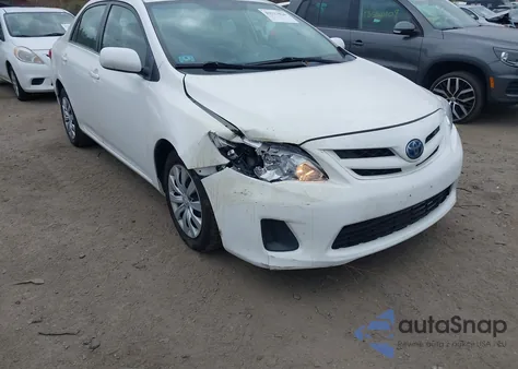 2013 Toyota Corolla Le из США, поврежденный, VIN 2T1BU4EE1DC963395